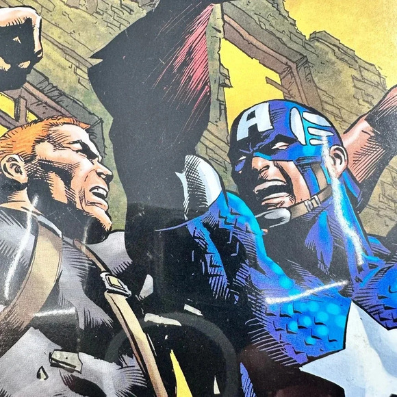 Secret Avengers #11 Ed Brubaker Captain America 2011 Marvel Comics - Picture 3 of 5